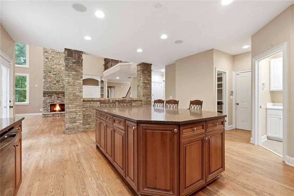6 bedroom, 5 bathroom, 3,457 sq ft single family residence for rent at 2060 Fife Ridge Court, Roswell, GA 30075 for $5,500 a month — photo 6