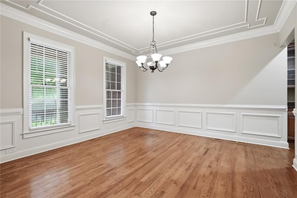 6 bedroom, 5 bathroom, 3,457 sq ft single family residence for rent at 2060 Fife Ridge Court, Roswell, GA 30075 for $5,500 a month — photo 7