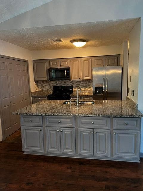 3 bedroom, 2 bathroom, 1,212 sq ft single family residence for sale at 3859 Skidmore Drive, Decatur, GA 30034 — photo 5
