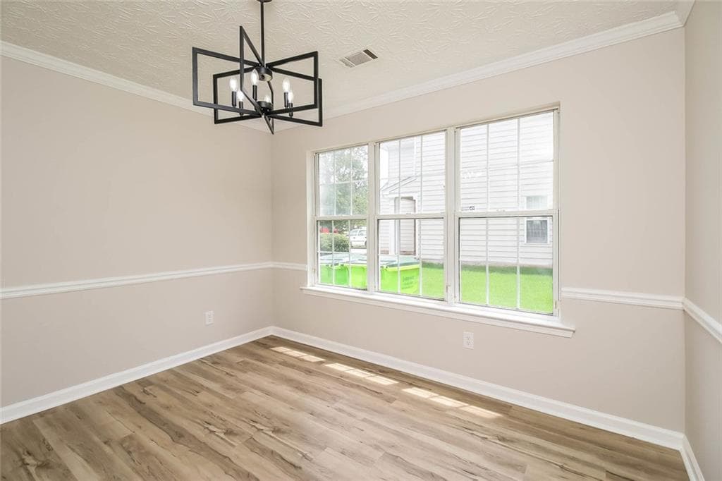 3 bedroom, 3 bathroom, 2,185 sq ft single family residence for sale at 2527 Plymouth Way, Conyers, GA 30013 — photo 7