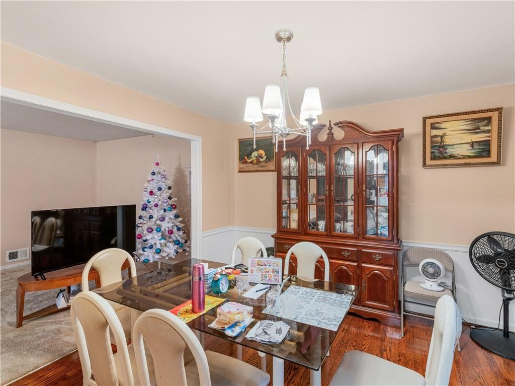 4 bedroom, 3 bathroom, 2,163 sq ft single family residence under contract at 4493 Cherie Glen Trail, Stone Mountain, GA 30083 — photo 7