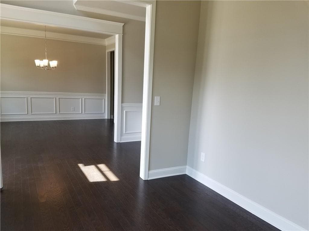 5 bedroom, 3 bathroom, 3,350 sq ft single family residence for rent at 3335 Ivy farm Path, Buford, GA 30519 for $3,000 a month — photo 6
