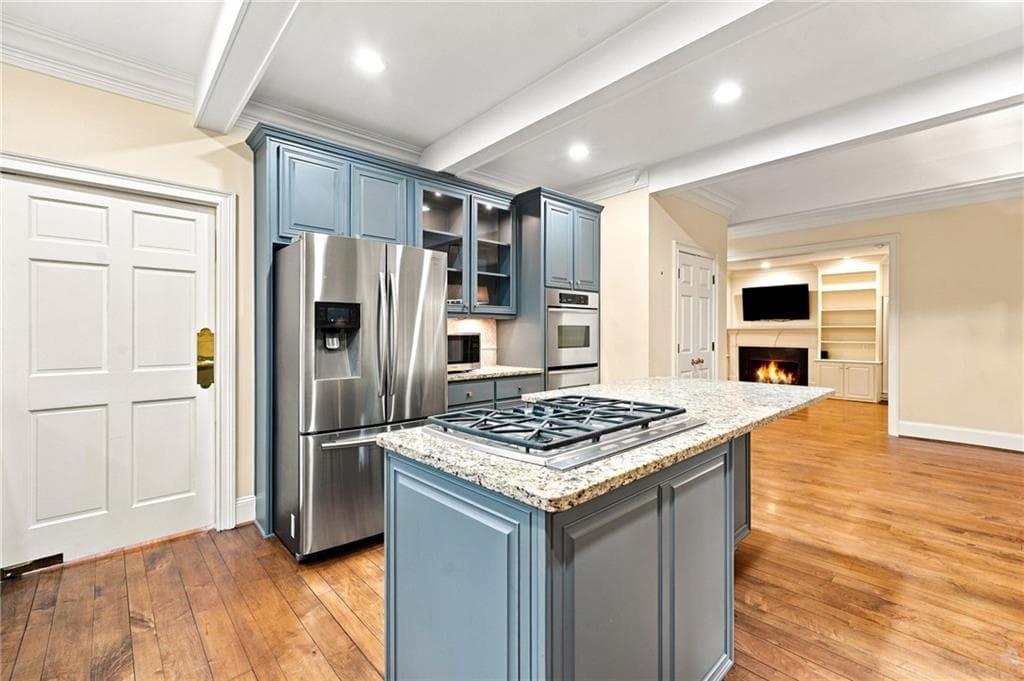 6 bedroom, 5 bathroom, 3,806 sq ft single family residence for rent at 18 Dean Overlook, Atlanta, GA 30318 for $8,000 a month — photo 8