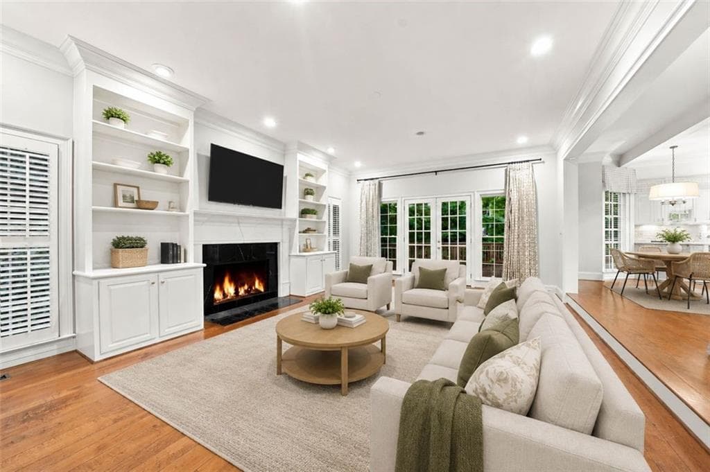 6 bedroom, 5 bathroom, 3,806 sq ft single family residence for rent at 18 Dean Overlook, Atlanta, GA 30318 for $8,000 a month — photo 4