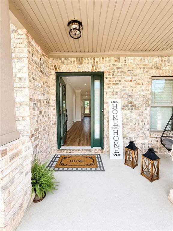 5 bedroom, 4 bathroom, 3,523 sq ft single family residence for sale at 1246 Trophy Club Avenue, Dacula, GA 30019 — photo 2