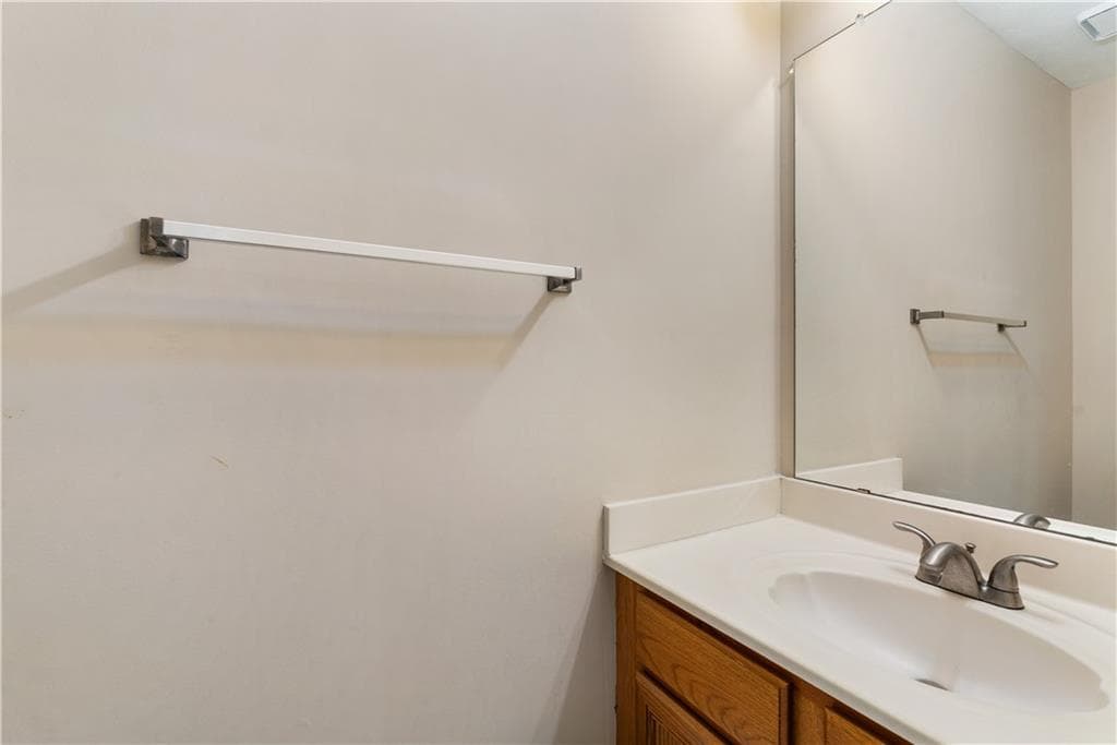 3 bedroom, 3 bathroom, 2,346 sq ft single family residence for sale at 3177 Dunlin Way, Lawrenceville, GA 30044 — photo 7