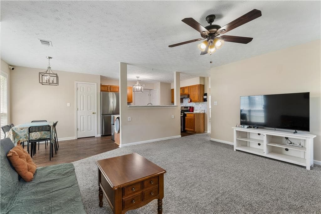 3 bedroom, 3 bathroom, 2,346 sq ft single family residence for sale at 3177 Dunlin Way, Lawrenceville, GA 30044 — photo 9