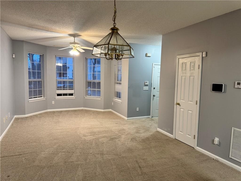 3 bedroom, 3 bathroom, 1,441 sq ft townhouse for rent at 2468 brianna Drive, Hampton, GA 30228 for $1,600 a month — photo 9