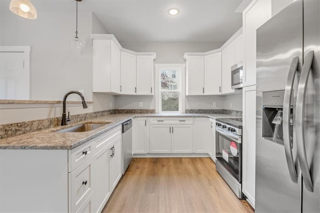 3 bedroom, 3 bathroom, 1,276 sq ft single family residence for sale at 108 Hicksville Road, Aragon, GA 30104 — photo 6