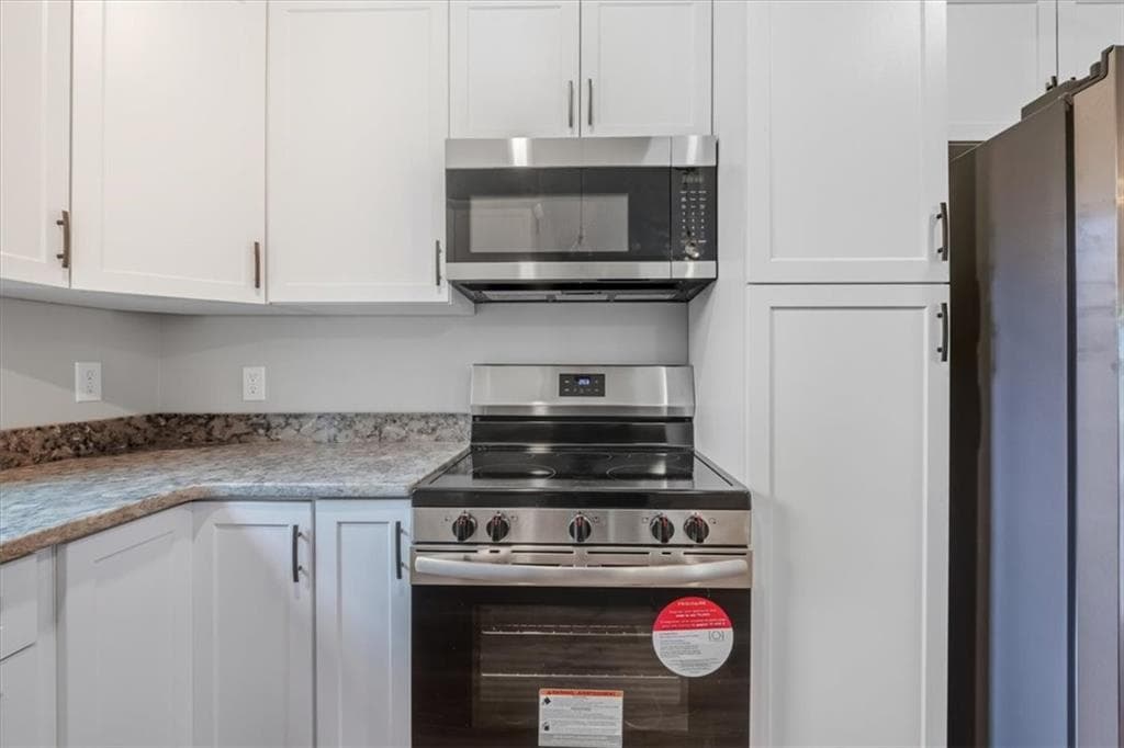 3 bedroom, 3 bathroom, 1,276 sq ft single family residence for sale at 108 Hicksville Road, Aragon, GA 30104 — photo 8