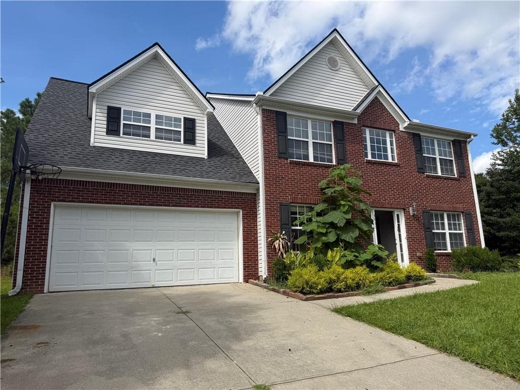 4 bedroom, 3 bathroom, 2,872 sq ft single family residence for rent at 3865 Crescent Walk Lane, Suwanee, GA 30024 for $2,850 a month — photo 1 of 22