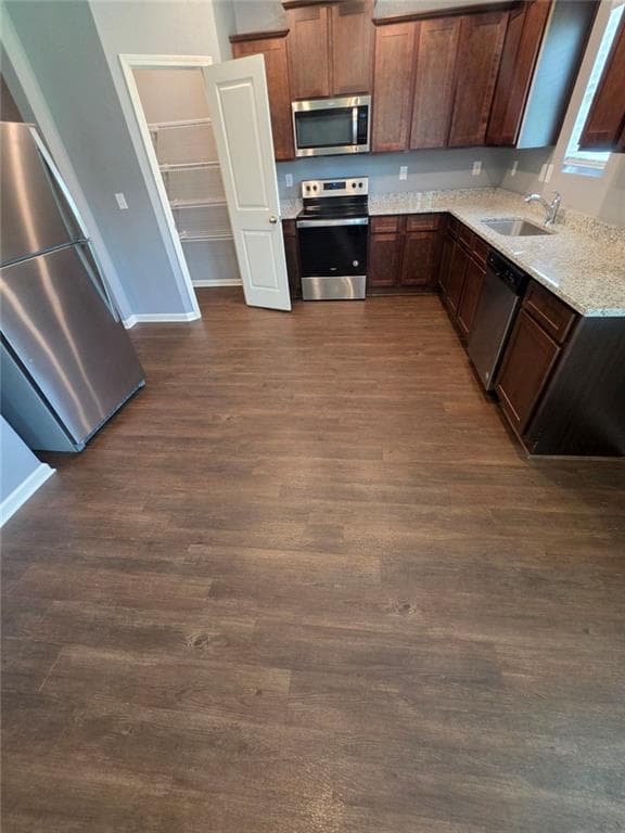 4 bedroom, 3 bathroom, 2,274 sq ft single family residence for sale at 565 Greenlee Road, Athens, GA 30606 — photo 7