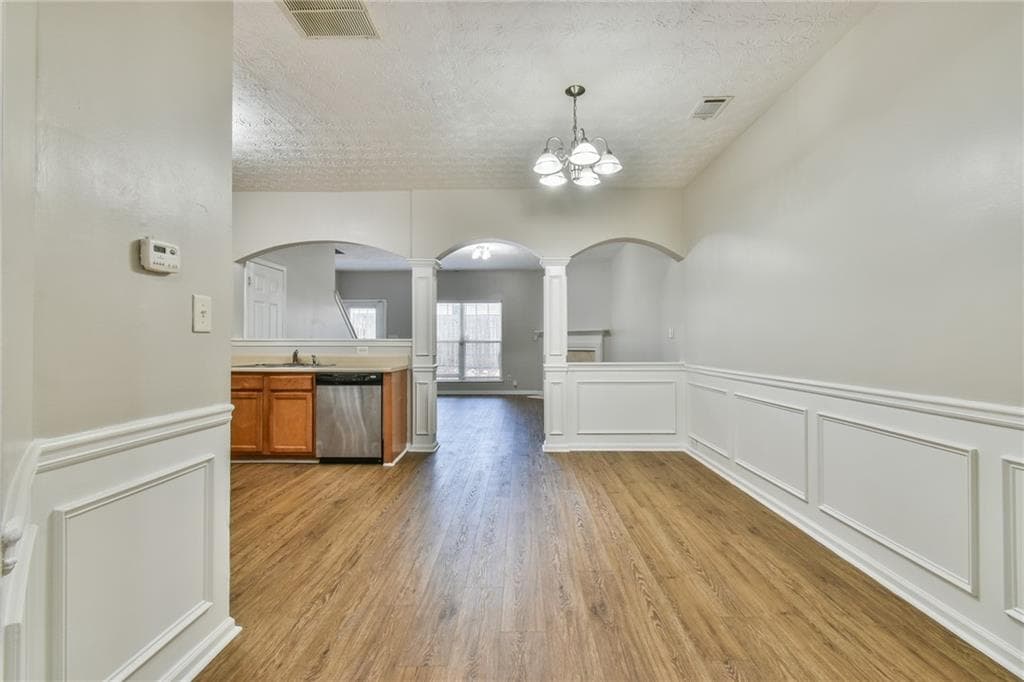 3 bedroom, 3 bathroom, 1,712 sq ft townhouse for rent at 2529 Emma Way, Lawrenceville, GA 30044 for $1,950 a month — photo 5
