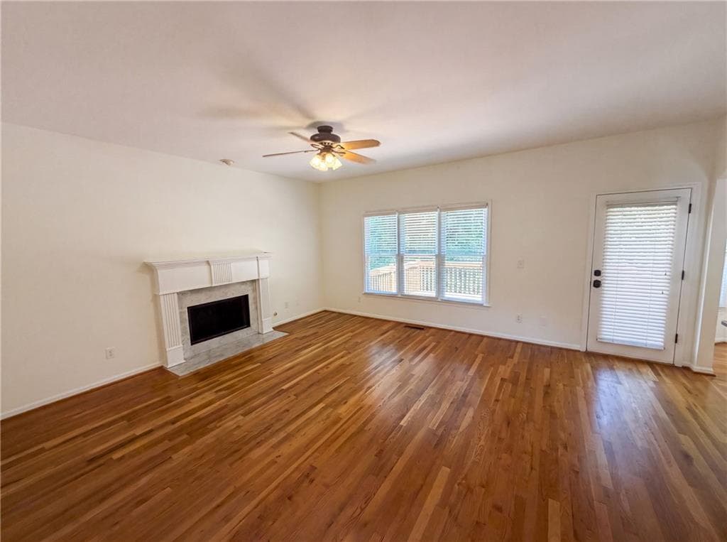 4 bedroom, 3 bathroom, 3,164 sq ft single family residence for sale at 3612 Brookefall Court, Suwanee, GA 30024 — photo 3