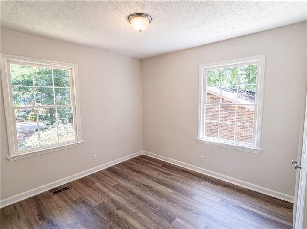 4 bedroom, 2 bathroom, 1,200 sq ft single family residence for sale at 537 Green Street, Monroe, GA 30655 — photo 10