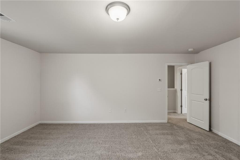 4 bedroom, 3 bathroom, 1,960 sq ft single family residence under contract at 1778 Cheryl Avenue, Griffin, GA 30224 — photo 4