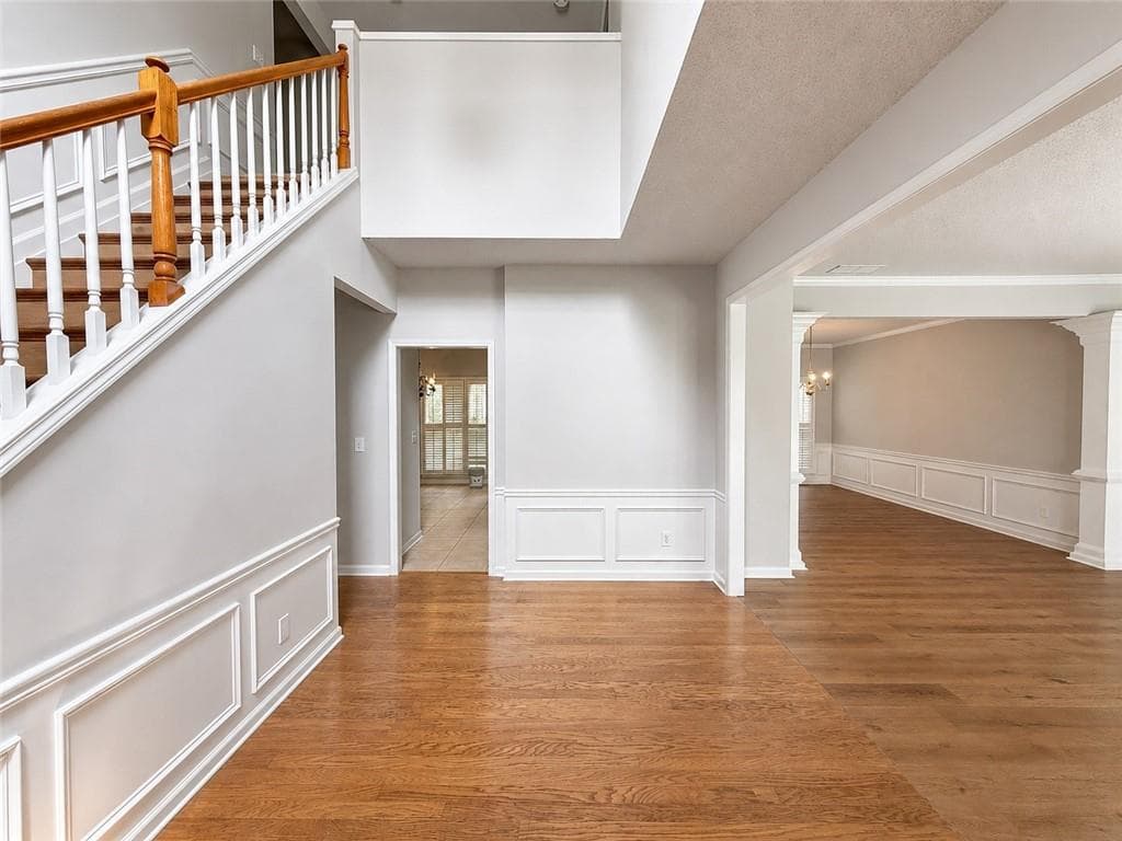 4 bedroom, 3 bathroom single family residence for rent at 6310 Barwick Lane, Johns Creek, GA 30097 for $3,250 a month — photo 5