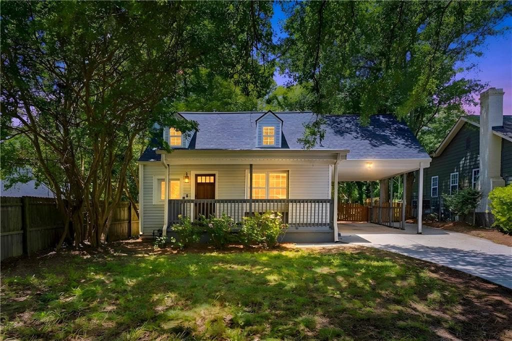 3 bedroom, 2 bathroom, 1,414 sq ft single family residence for sale at 899 Bouldercrest Drive, Atlanta, GA 30316 — photo 2
