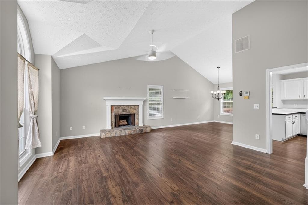 4 bedroom, 4 bathroom, 2,258 sq ft single family residence for sale at 424 Southern Hills Drive, Monroe, GA 30655 — photo 3