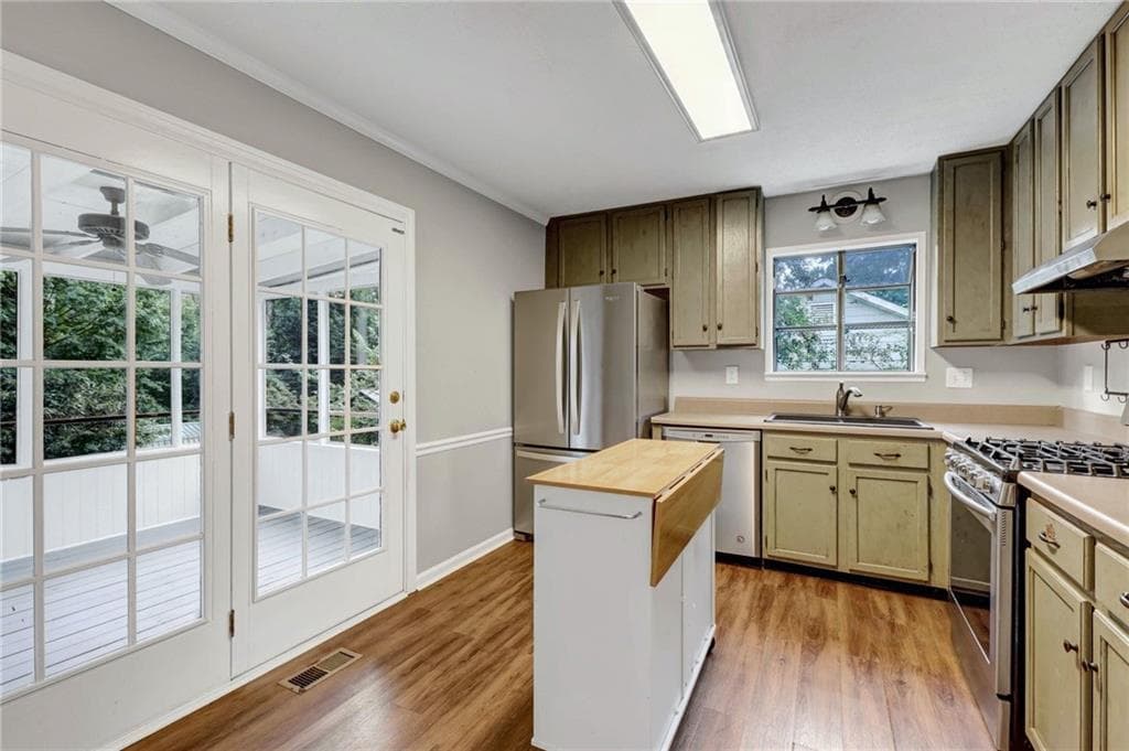 3 bedroom, 2 bathroom, 2,369 sq ft single family residence under contract at 1269 Westover Trace, Acworth, GA 30102 — photo 8