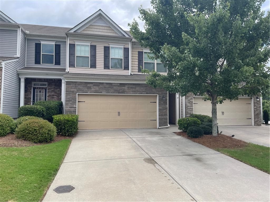 3 bedroom, 3 bathroom, 2,012 sq ft townhouse for rent at 1269 Brookmere Way, Cumming, GA 30040 for $2,150 a month — photo 1 of 15