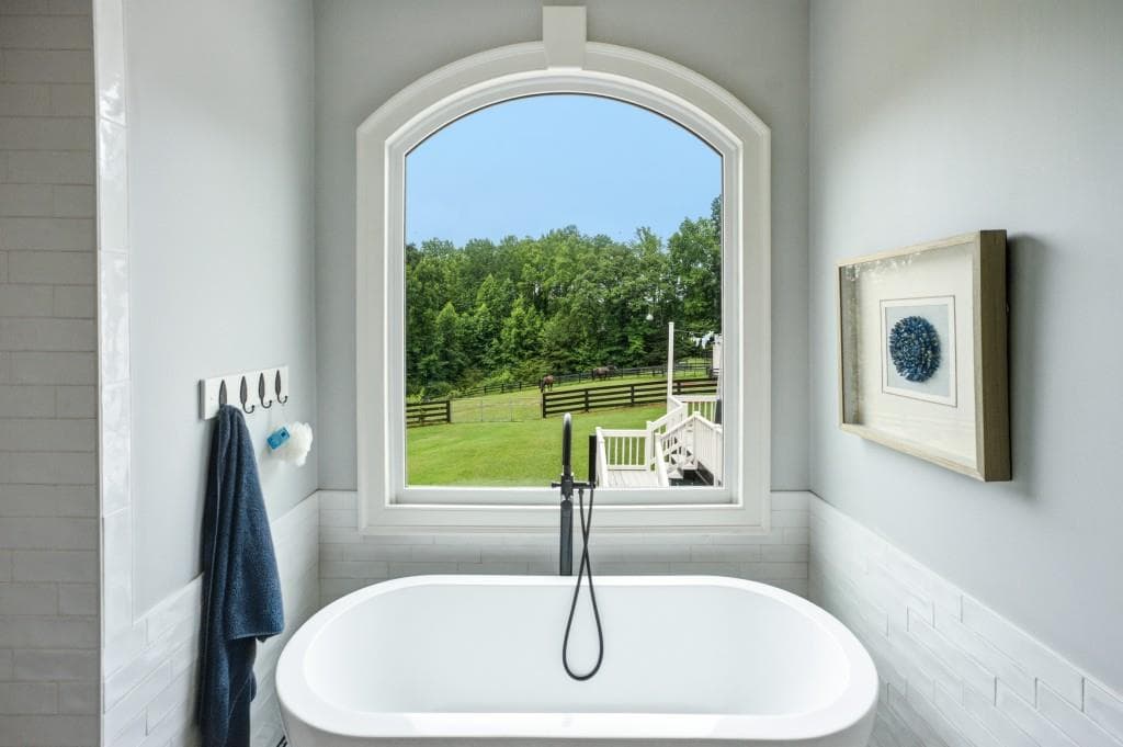 5 bedroom, 5 bathroom, 6,869 sq ft single family residence for sale at 5352 Franklin Goldmine Road, Cumming, GA 30028 — photo 5