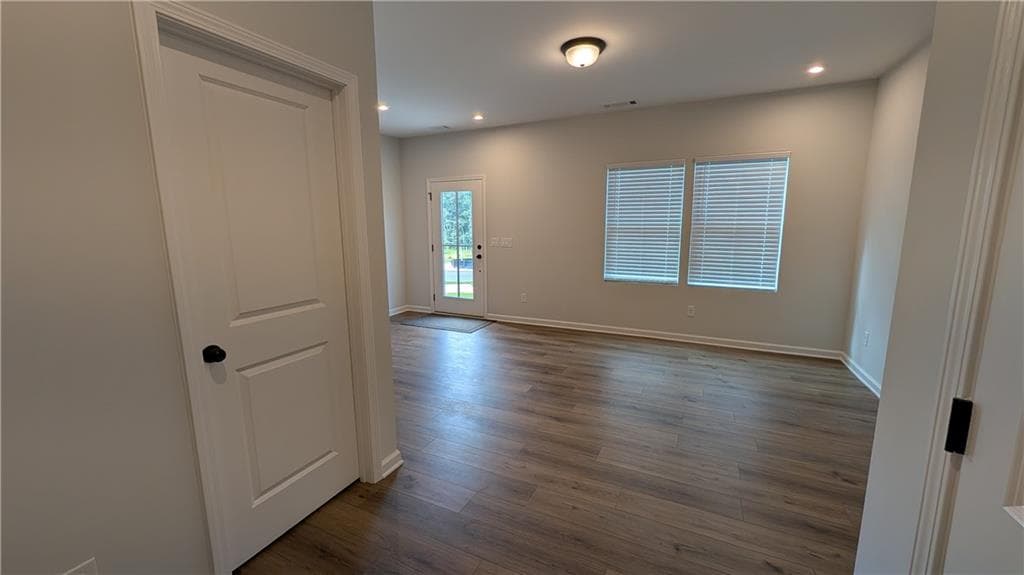 3 bedroom, 4 bathroom, 2,006 sq ft townhouse for rent at 3053 Beacon Bend Crossing, Lawrenceville, GA 30043 for $2,300 a month — photo 8