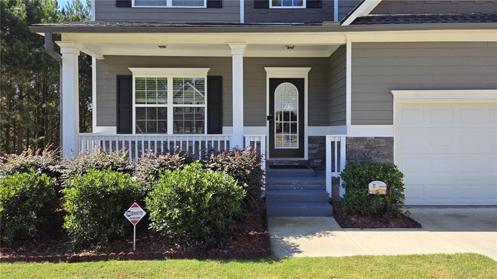 5 bedroom, 3 bathroom, 2,937 sq ft single family residence for sale at 1343 Wilson Manor Circle, Lawrenceville, GA 30045 — photo 8