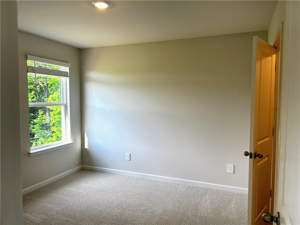 4 bedroom, 3 bathroom, 2,479 sq ft single family residence for rent at 7798 Richmond Trail, Fairburn, GA 30213 for $2,900 a month — photo 10
