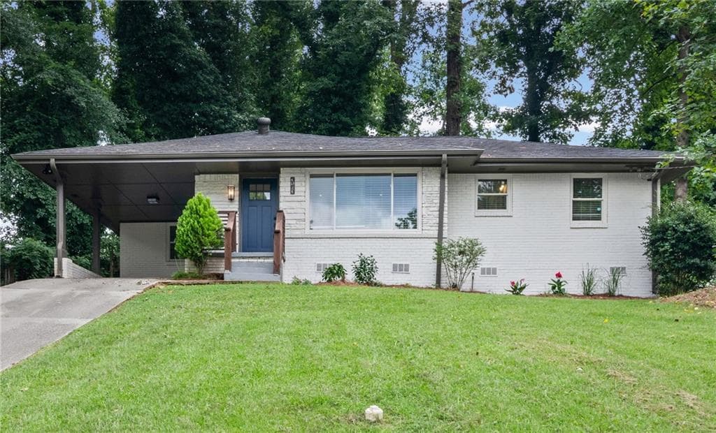 3 bedroom, 2 bathroom, 1,170 sq ft single family residence for sale at 3153 Bellgreen Way, Decatur, GA 30032