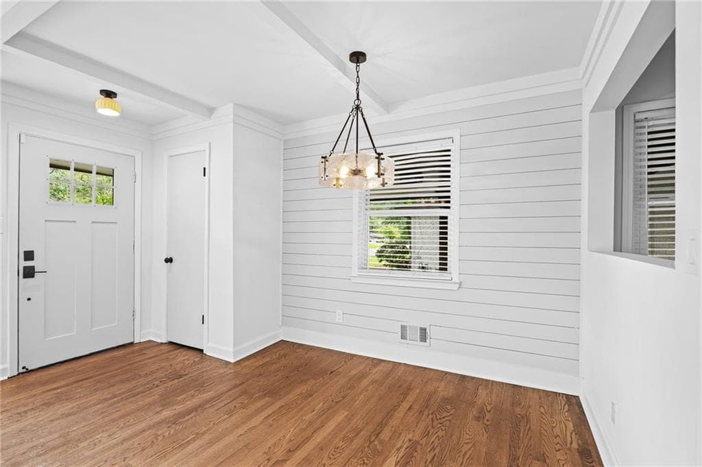 3 bedroom, 2 bathroom, 1,170 sq ft single family residence for sale at 3153 Bellgreen Way, Decatur, GA 30032 — photo 8