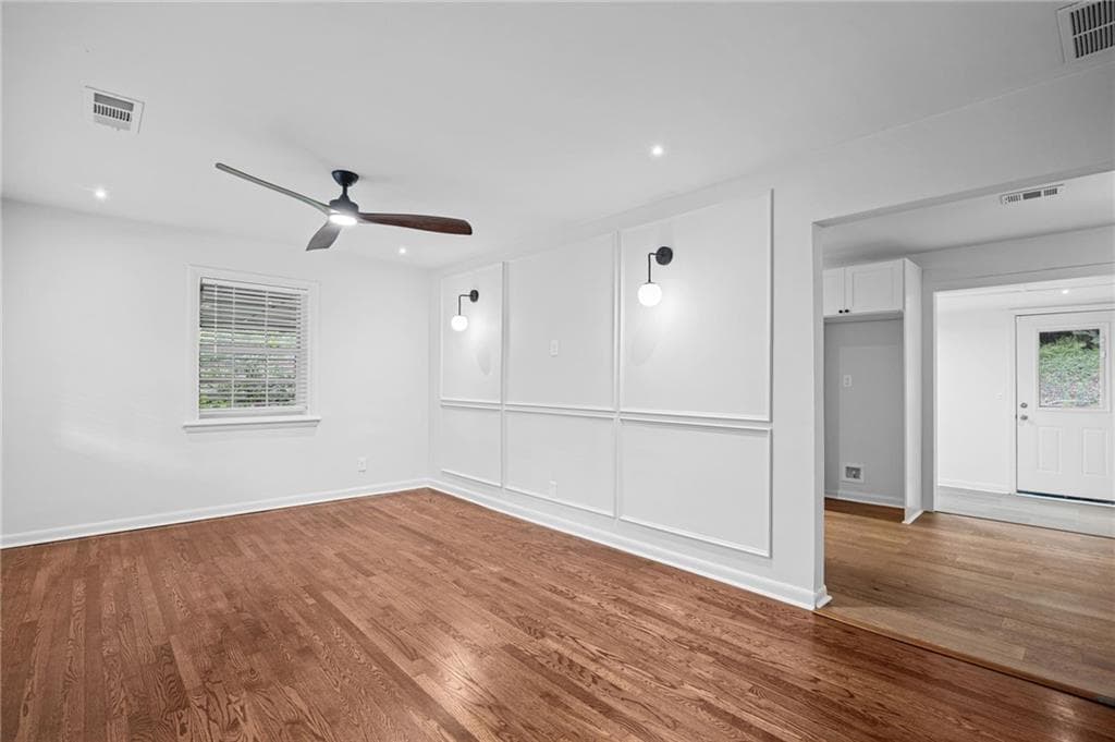 3 bedroom, 2 bathroom, 1,299 sq ft single family residence for sale at 2918 Santa Monica Drive, Decatur, GA 30032 — photo 2