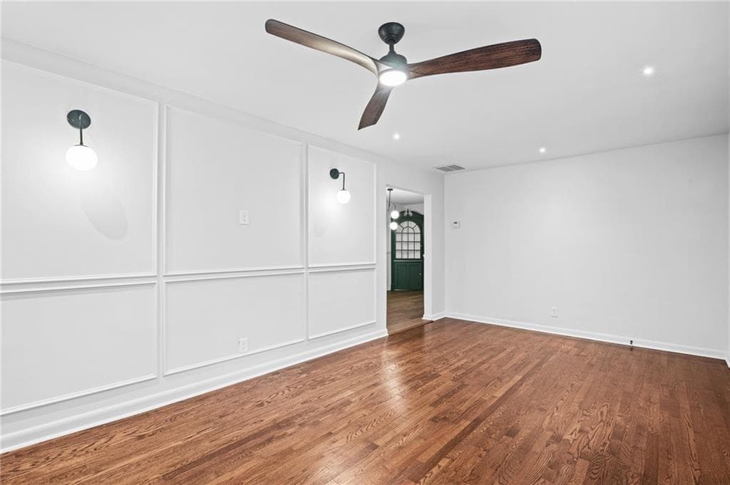 3 bedroom, 2 bathroom, 1,299 sq ft single family residence for sale at 2918 Santa Monica Drive, Decatur, GA 30032 — photo 4