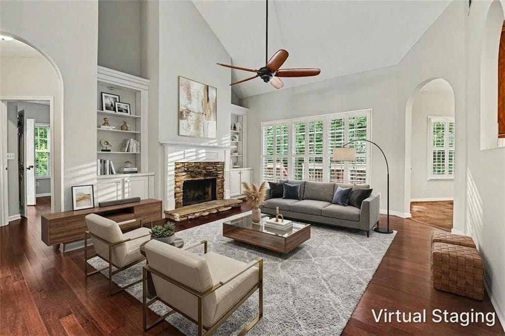 4 bedroom, 3 bathroom, 2,466 sq ft single family residence under contract at 5700 Sullivan Point Drive, Powder Springs, GA 30127 — photo 3