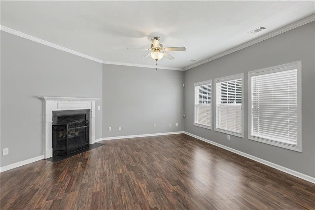 3 bedroom, 3 bathroom, 1,996 sq ft single family residence for sale at 211 Meadow Run, Carrollton, GA 30116 — photo 5