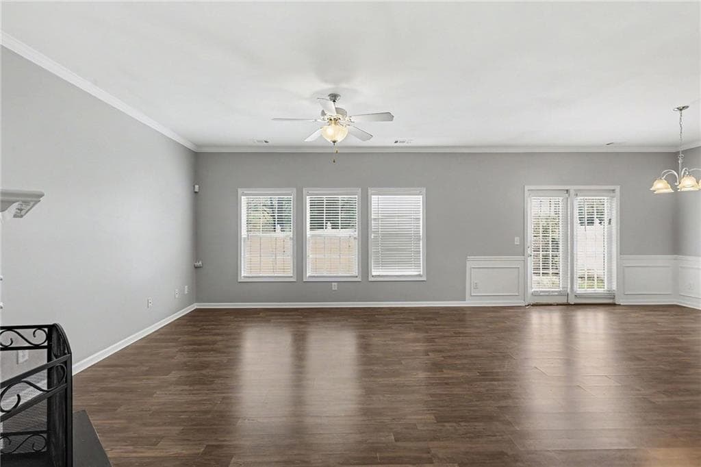 3 bedroom, 3 bathroom, 1,996 sq ft single family residence for sale at 211 Meadow Run, Carrollton, GA 30116 — photo 8