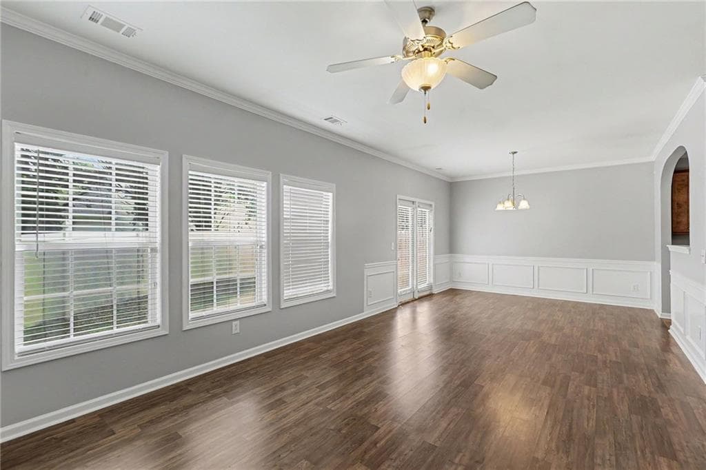 3 bedroom, 3 bathroom, 1,996 sq ft single family residence for sale at 211 Meadow Run, Carrollton, GA 30116 — photo 9