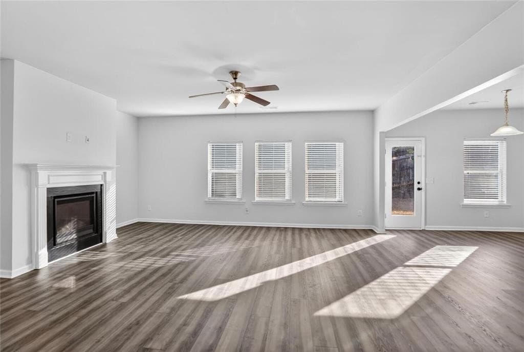4 bedroom, 3 bathroom, 2,600 sq ft single family residence for sale at 118 Celebration Song, Canton, GA 30114 — photo 5