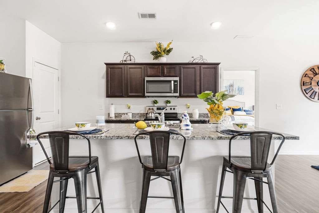 3 bedroom, 2 bathroom, 1,813 sq ft single family residence for sale at 142 Meriwether Lane, Villa Rica, GA 30180 — photo 8
