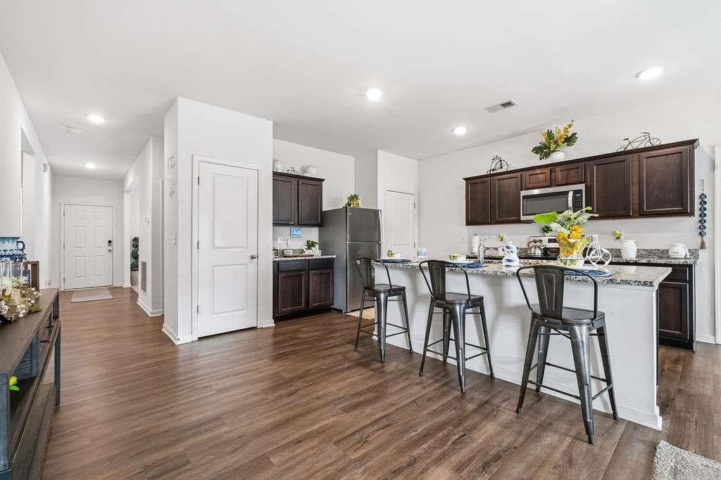 3 bedroom, 2 bathroom, 1,813 sq ft single family residence for sale at 142 Meriwether Lane, Villa Rica, GA 30180 — photo 10
