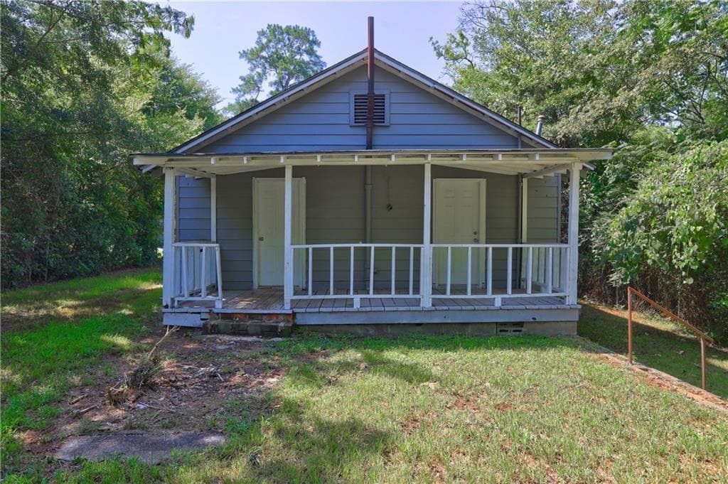 3 bedroom, 1 bathroom, 1,344 sq ft single family residence for sale at 120 Caraker Avenue, Milledgeville, GA 31061 — photo 5