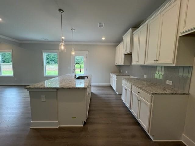 5 bedroom, 3 bathroom, 2,549 sq ft single family residence under contract at 6 Commons Way, Cartersville, GA 30120 — photo 7
