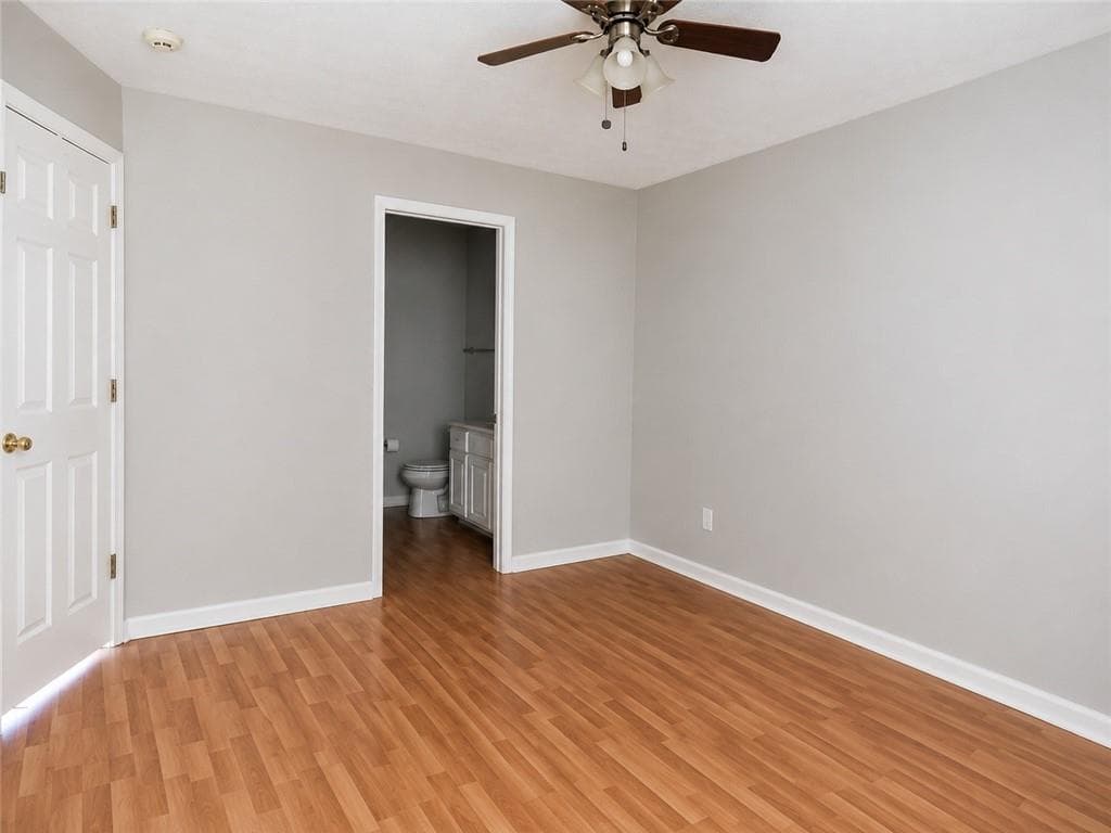 2 bedroom, 1 bathroom, 810 sq ft single family residence under contract at 100 Kincade Court, Woodstock, GA 30188 — photo 6