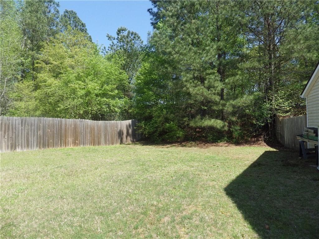 2 bedroom, 1 bathroom, 810 sq ft single family residence under contract at 100 Kincade Court, Woodstock, GA 30188 — photo 9