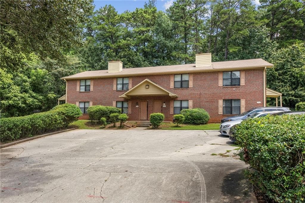 quadruplex for sale at 3212 Highpoint Court, Snellville, GA 30078 — photo 2