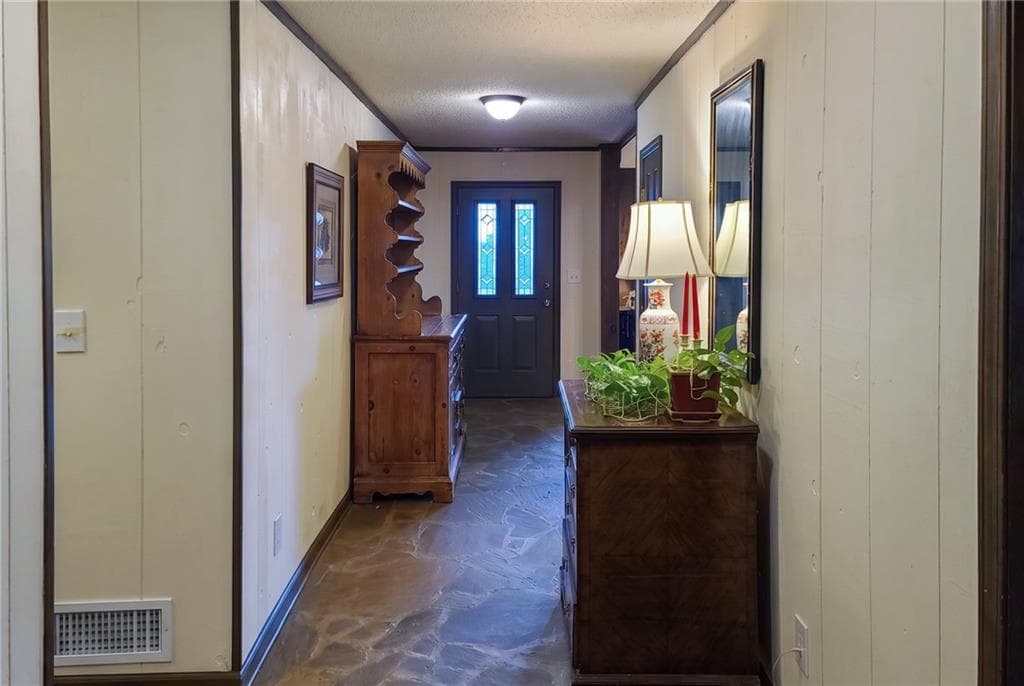 3 bedroom, 3 bathroom, 3,413 sq ft single family residence for sale at 1339 Ridgeview Drive, Big Canoe, GA 30143 — photo 6