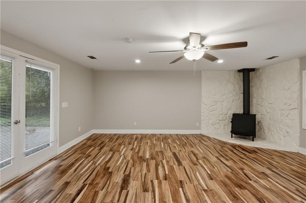 3 bedroom, 2 bathroom, 1,585 sq ft single family residence for sale at 2162 Chestnut Place, Lithia Springs, GA 30122 — photo 6