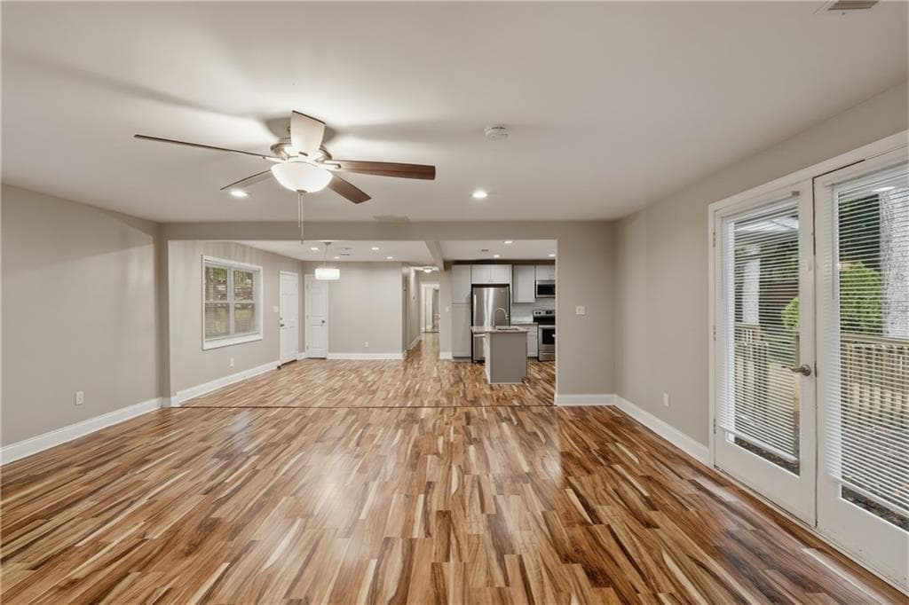 3 bedroom, 2 bathroom, 1,585 sq ft single family residence for sale at 2162 Chestnut Place, Lithia Springs, GA 30122 — photo 7