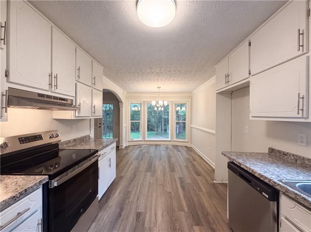 3 bedroom, 2 bathroom, 1,225 sq ft single family residence under contract at 1627 Hearthstone Way, Jonesboro, GA 30236 — photo 9