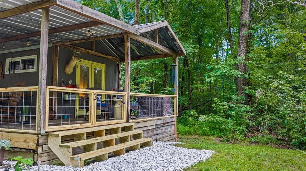 1 bedroom, 1 bathroom, 396 sq ft single family residence for sale at 305 Golf Course Road, Menlo, GA 30731 — photo 7